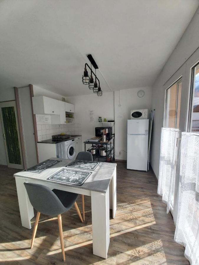 Luz St Sauveur, Appartement 3 Personnes, Superbe Vue Montagne, Expose Sud, Residence Tres Calme Luz-Saint-Sauveur Εξωτερικό φωτογραφία